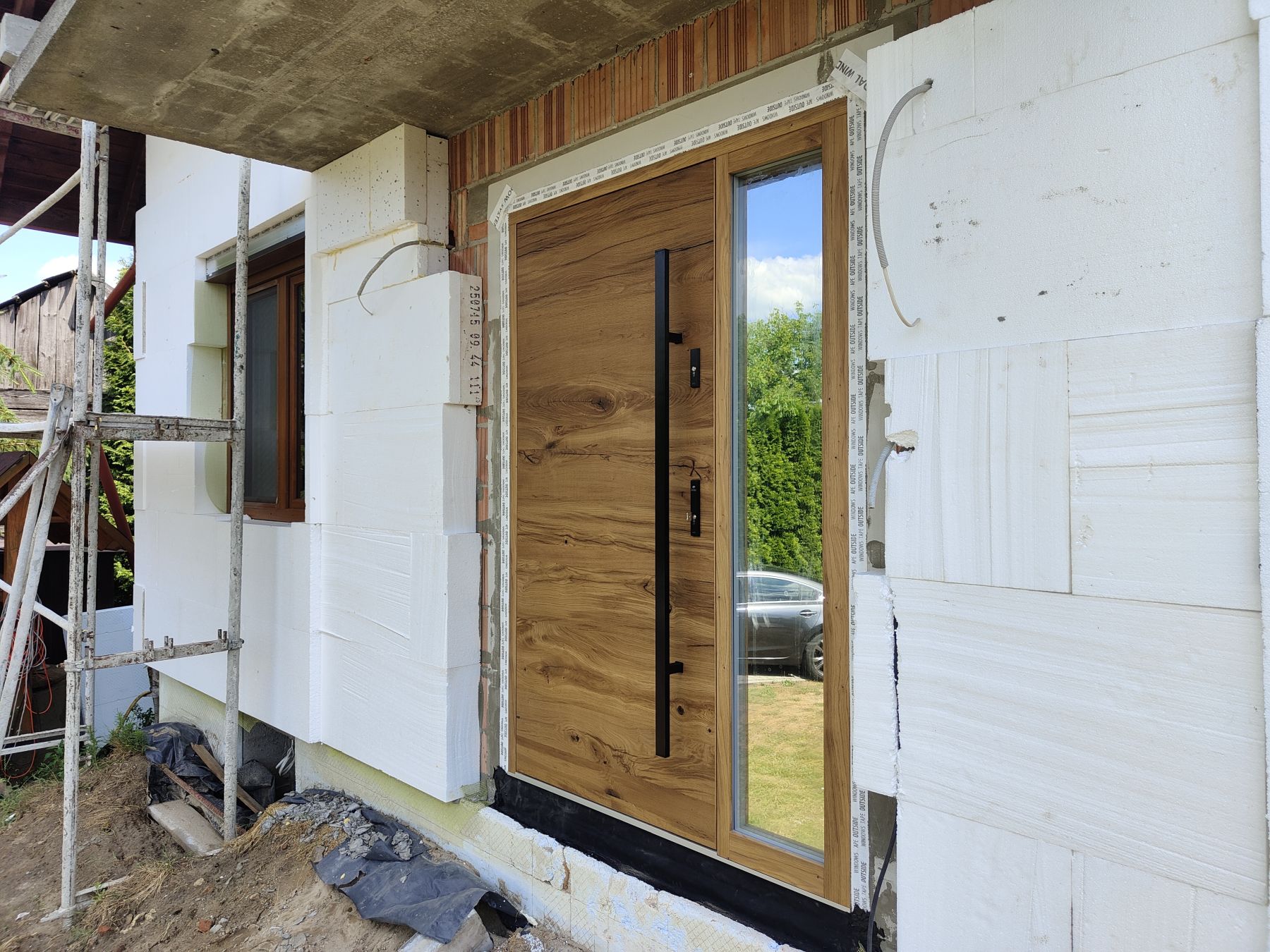 Realizacja – Drzwi drewniane