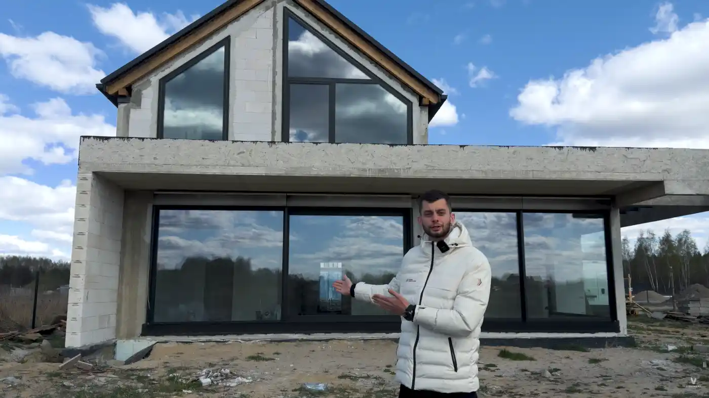 Kadr z filmu o realizacji: Realizacja – Homekoncept 79